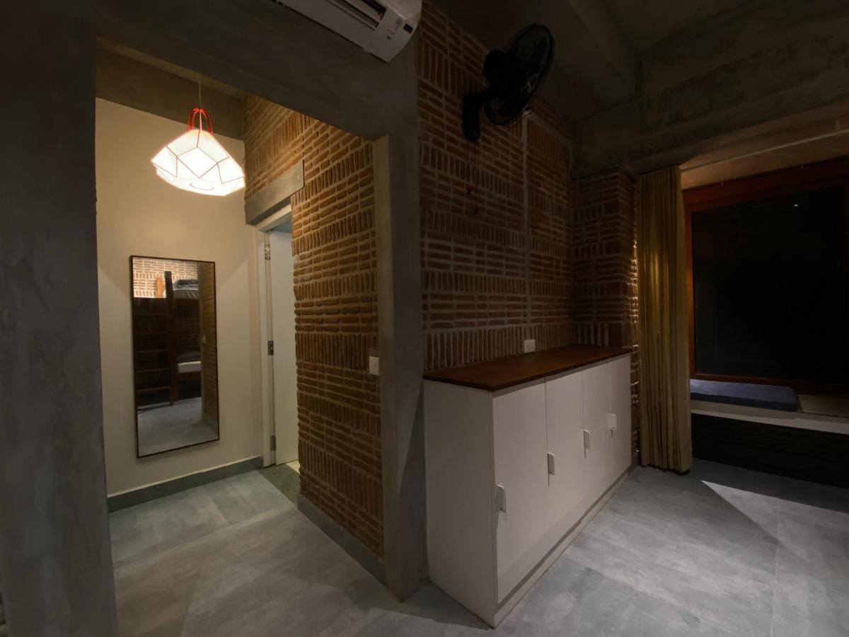 Ostel In Vandrarhem Pondicherry Exteriör bild