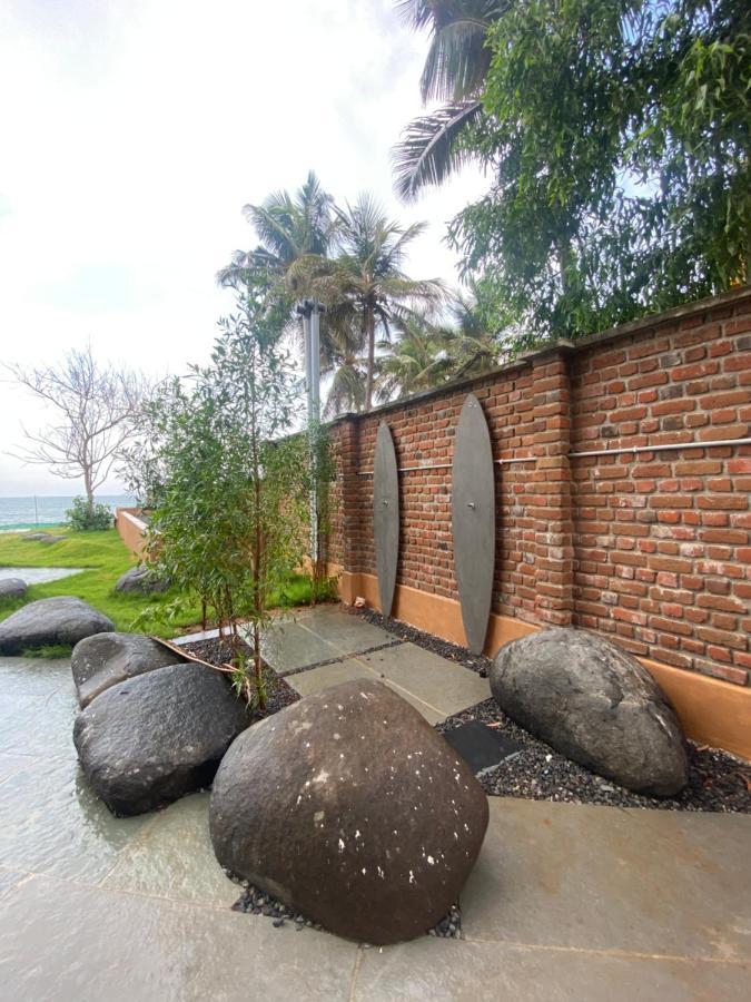 Ostel In Vandrarhem Pondicherry Exteriör bild